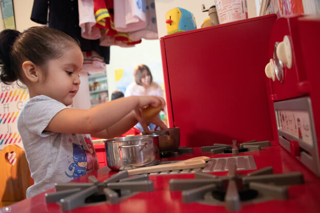 Play2Learn toddler cooking